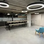 호스텔 Vibe Loft Free Drink Daily By Zazi 브라티슬라바