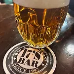 호스텔 Vibe Loft Free Drink Daily By Zazi *