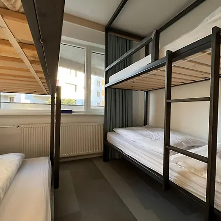 Vibe Station Loft By Zazi Hostel