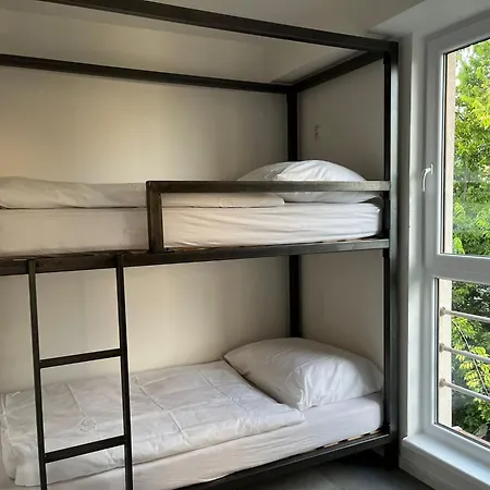 Vibe Loft Free Drink Daily By Zazi Hostal Bratislava