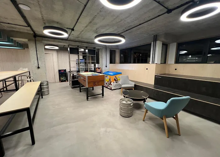 Vibe Loft Free Drink Daily By Zazi Auberge de jeunesse *